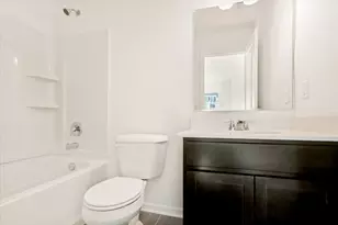 327 Kingsport Dr, South Elgin, IL 60177 - Photo 26