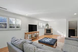 1214 Woodland Ct, Joliet, IL 60436 - Photo 16