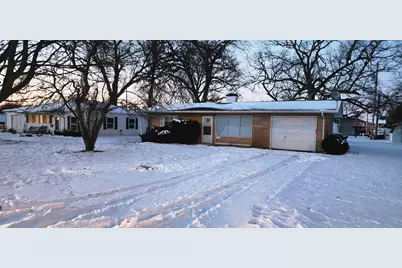 256 W Fleming Street, Watseka, IL 60970 - Photo 2