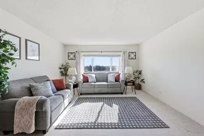 31 E Grove Street #501, Lombard, IL 60148 - Photo 2