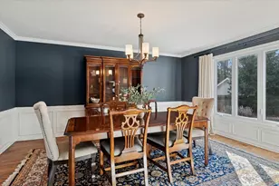 2243 Aster Ct, Naperville, IL 60565 - Photo 8