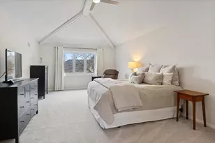 2243 Aster Ct, Naperville, IL 60565 - Photo 18