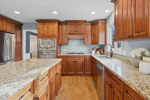 2243 Aster Ct, Naperville, IL 60565 - Photo 12