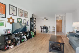 5506 Lincoln Ave, Morton Grove, IL 60053 - Photo 6