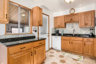 8300 N Harlem Ave, Niles, IL 60714 - Photo 4