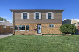 8300 N Harlem Ave, Niles, IL 60714 - Photo 2