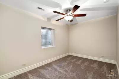 110 N Elm Avenue, Elmhurst, IL 60126 - Photo 28