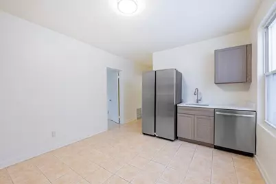 3748 S Parnell Avenue #1, Chicago, IL 60609 - Photo 2