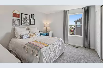 1830 Canyon Creek Drive, Aurora, IL 60503 - Photo 12