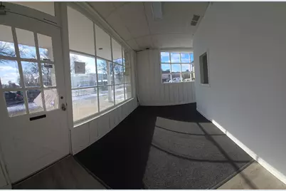 [Address not provided], Elmwood Park, IL 60707 - Photo 4