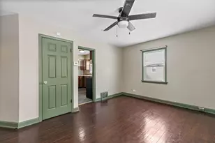 1105 Woodlawn Cir, Waukegan, IL 60085 - Photo 6