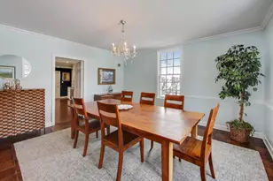 909 Locust Rd, Wilmette, IL 60091 - Photo 6