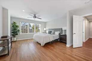 909 Locust Rd, Wilmette, IL 60091 - Photo 20