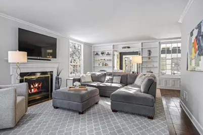 909 Locust Road, Wilmette, IL 60091 - Photo 8