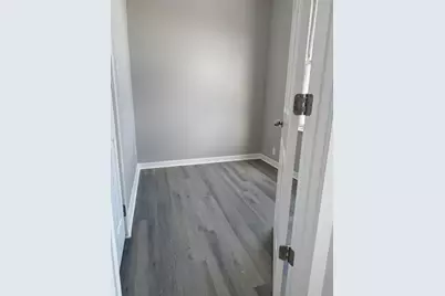 66 E 100th Street, Chicago, IL 60628 - Photo 4