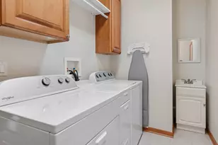 3740 Idlewild Ln, Naperville, IL 60564 - Photo 18