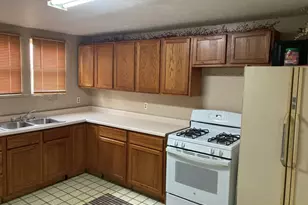 1956 La Salle St, Ottawa, IL 61350 - Photo 10