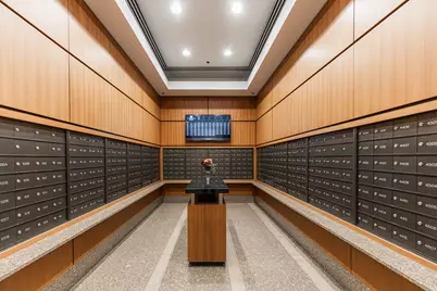 400 N La Salle Street #3009, Chicago, IL 60654 - Photo 4