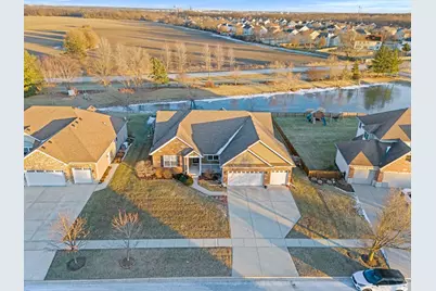 428 E Frontier Drive, Minooka, IL 60447 - Photo 1