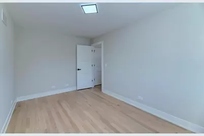 7933 Lotus Avenue, Burbank, IL 60459 - Photo 46