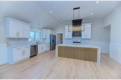 7933 Lotus Avenue, Burbank, IL 60459 - Photo 16