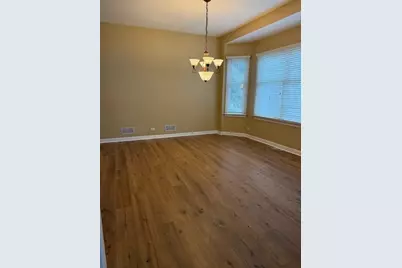 1250 S Falcon Drive, Palatine, IL 60067 - Photo 4