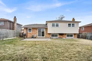 16617 Leslie Dr, Orland Hills, IL 60487 - Photo 18