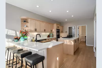 2535 Stonebridge Lane, Northbrook, IL 60062 - Photo 10