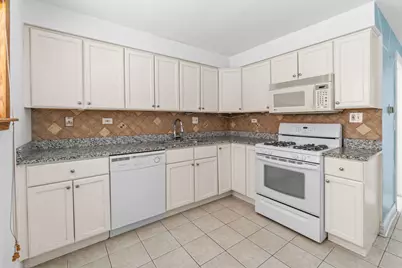 26 W Conti Parkway #1N, Elmwood Park, IL 60707 - Photo 6