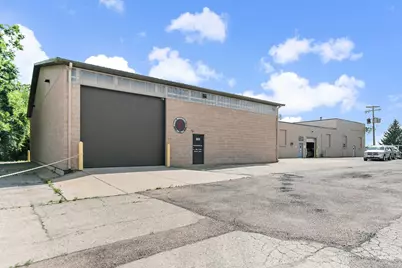 303 Elgin Avenue, Elgin, IL 60120 - Photo 2