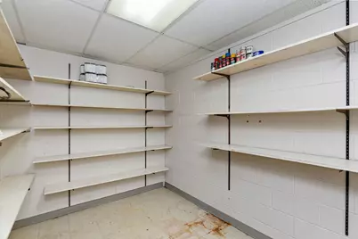 303 Elgin Avenue, Elgin, IL 60120 - Photo 34