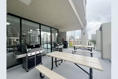 1122 N Clark Street #1702, Chicago, IL 60610 - Photo 16