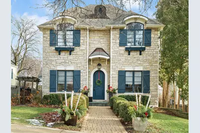 425 S Quincy Avenue, Hinsdale, IL 60521 - Photo 1