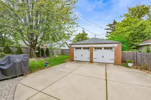 712 N Catherine Ave, La Grange Park, IL 60526 - Photo 28