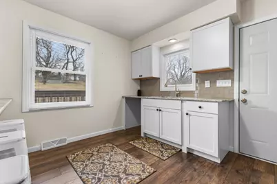 4446 Scarlet Oak Drive, Rockford, IL 61109 - Photo 4