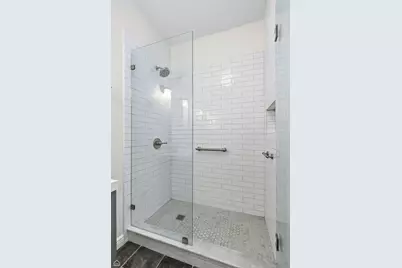 5603 N Glenwood Avenue #1, Chicago, IL 60660 - Photo 16