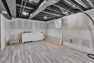 4617 Blanchan Ave, Brookfield, IL 60513 - Photo 18