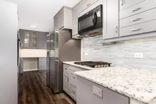 1167 Florimond Dr, Elgin, IL 60123 - Photo 8