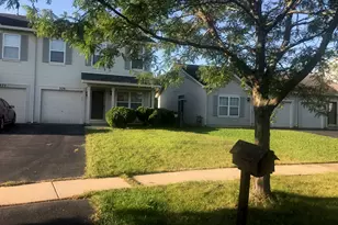 379 Reston Cir, Romeoville, IL 60446 - Photo 2