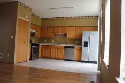 379 Reston Circle, Romeoville, IL 60446 - Photo 6