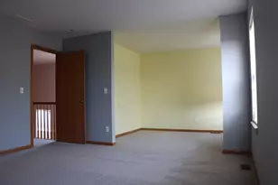 379 Reston Cir, Romeoville, IL 60446 - Photo 16