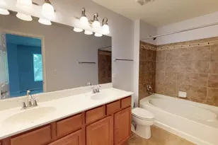 2102 S Crambourne Way, Arlington Heights, IL 60005 - Photo 22