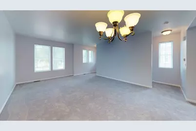 2102 S Crambourne Way, Arlington Heights, IL 60005 - Photo 14