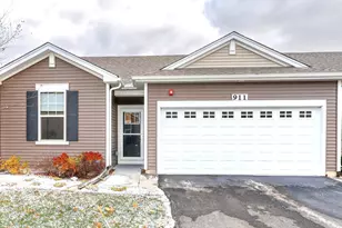 911 Darwin St, North Aurora, IL 60542 - Photo 1