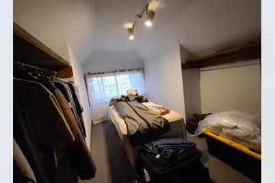 8319 S Crandon Avenue, Chicago, IL 60617 - Photo 10