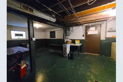 8319 S Crandon Avenue, Chicago, IL 60617 - Photo 14