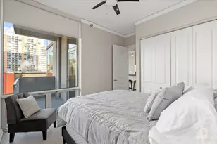 170 W Polk St, Chicago, IL 60605 - Photo 32