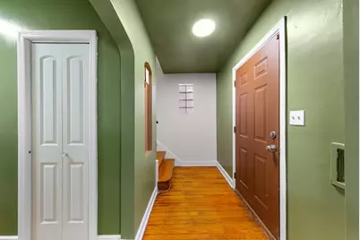 8142 S Yates Boulevard, Chicago, IL 60617 - Photo 10