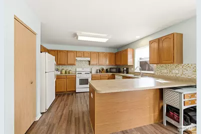 3723 Harms Road, Joliet, IL 60435 - Photo 10