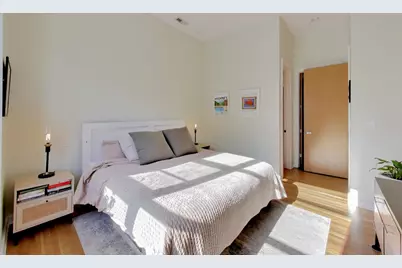 2105 W Concord Place #5, Chicago, IL 60647 - Photo 10